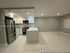 500 Village Green Circle W #215, Palm Springs, FL 33461