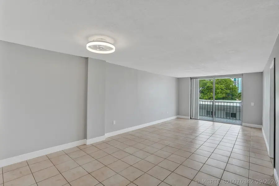 7601 Byron Avenue #3C, Miami Beach, FL 33141 - #3