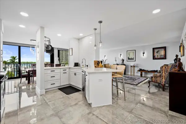 120 Lakeshore Drive #4360, North Palm Beach, FL 33408