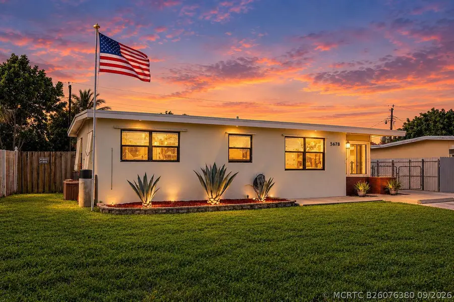 5678 Cinnamon Drive, West Palm Beach, FL 33415 - #2