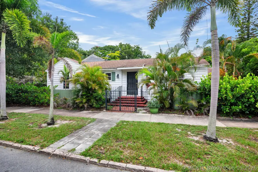 324 Albemarle Road, West Palm Beach, FL 33405 - #3
