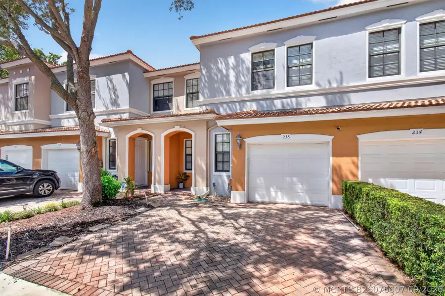 238 E Chrystie Circle, Delray Beach, FL 33484 - #2