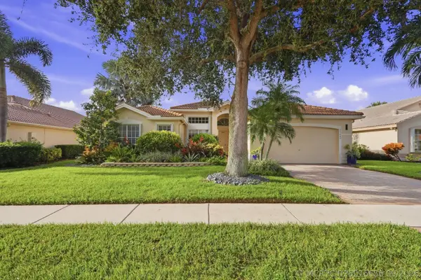 11649 Pamplona Boulevard, Boynton Beach, FL 33437