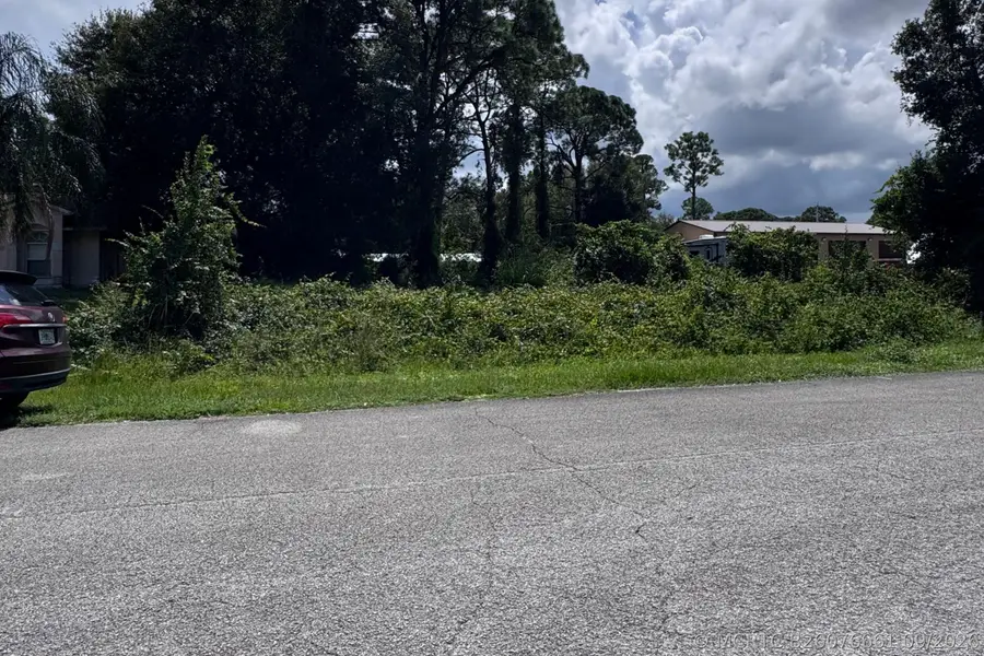 6801 Deland Avenue, Fort Pierce, FL 34951 - #2