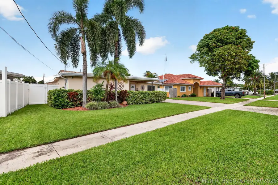 943 Nautilus Isle, Dania Beach, FL 33004 - #3