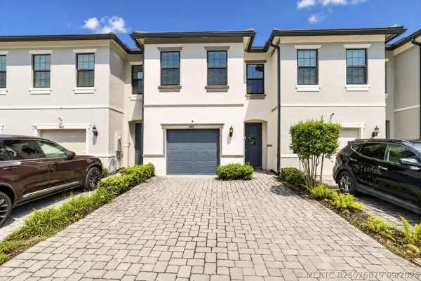 4416 Appleton Circle E, Oakland Park, FL 33309