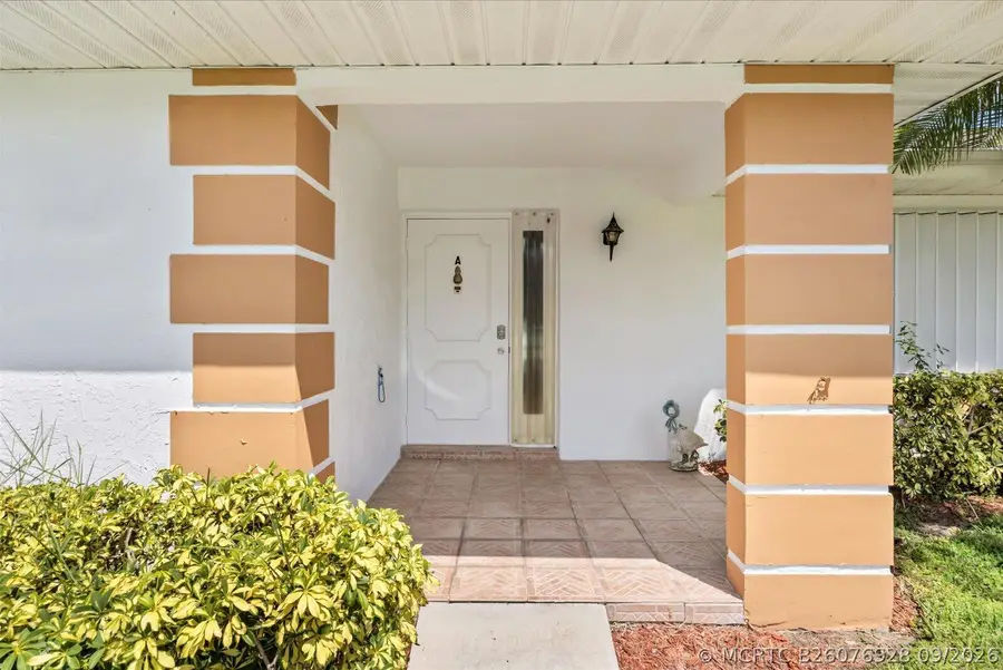 1218 S Lakes End Drive #Apt a, Fort Pierce, FL 34982 - #3