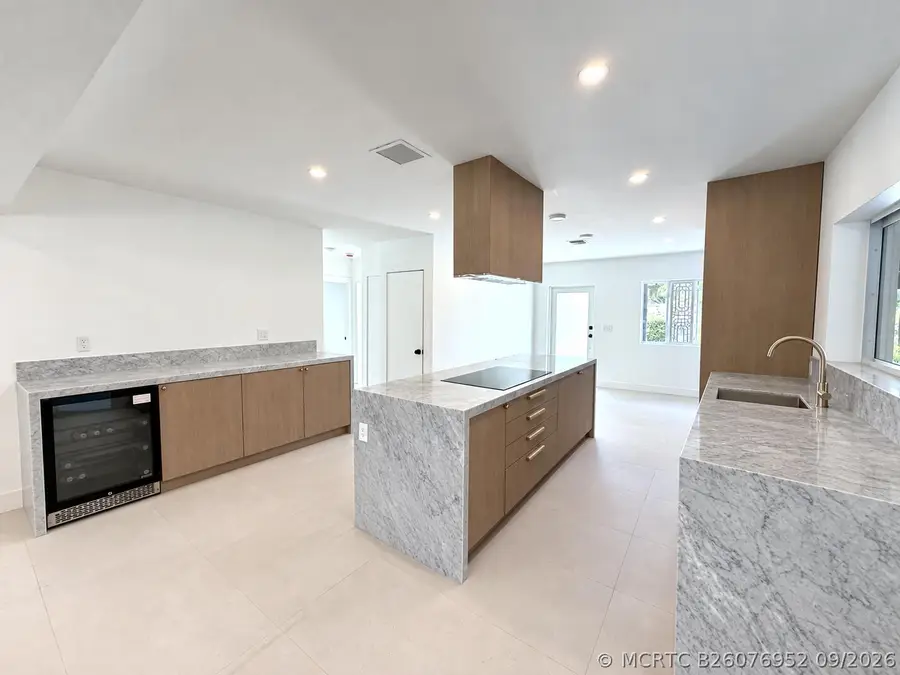 1516 NE 15th Avenue, Fort Lauderdale, FL 33304 - #2