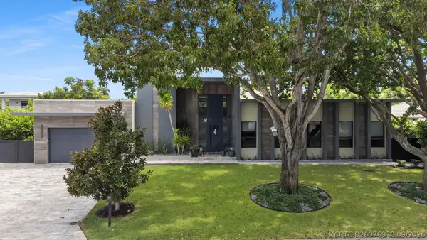 2424 NE 27th Avenue, Fort Lauderdale, FL 33305
