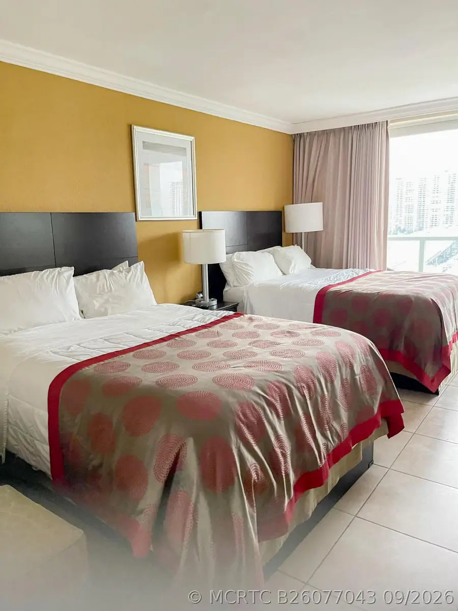 19201 Collins Avenue #1034, Sunny Isles Beach, FL 33160 - #2