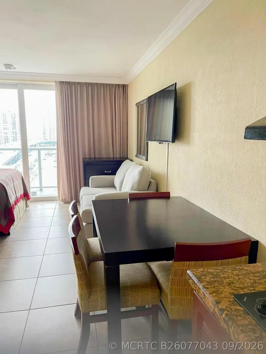 19201 Collins Avenue #1034, Sunny Isles Beach, FL 33160 - #3