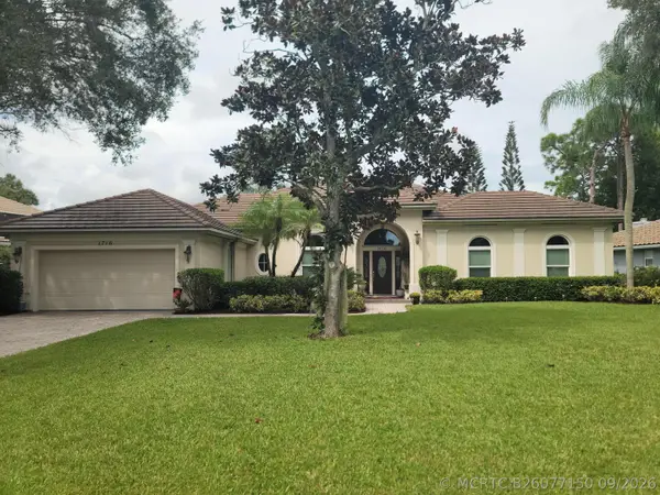 1716 SW Mockingbird Drive, Port St Lucie, FL 34986