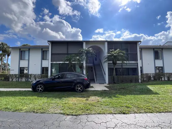 1002 Green Pine Boulevard #F2, West Palm Beach, FL 33409