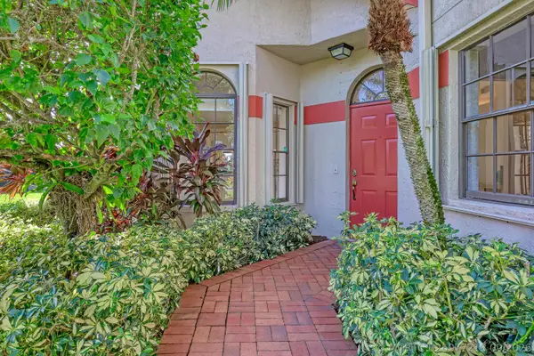 7744 Lexington Club Boulevard, Delray Beach, FL 33446