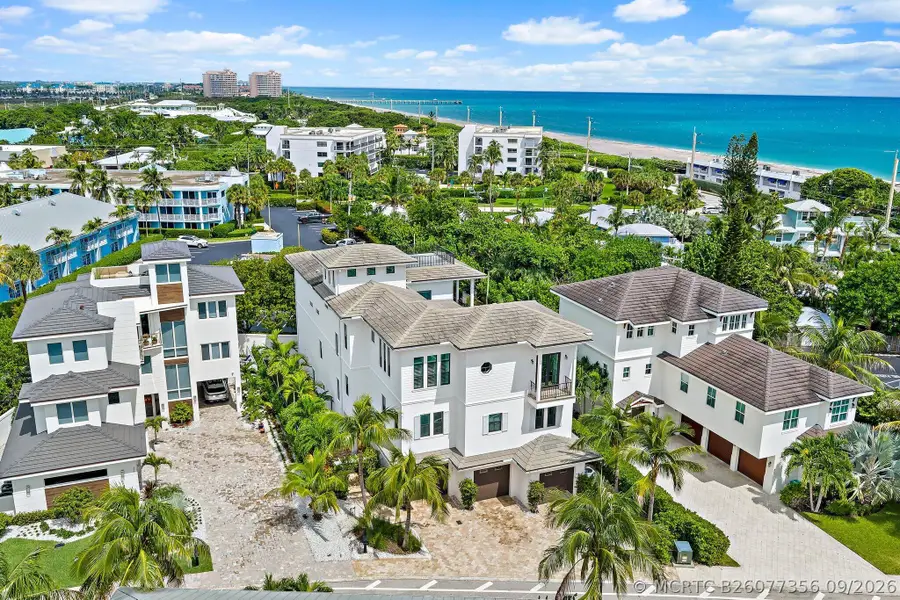 481 Ocean Ridge Way, Juno Beach, FL 33408 - #3