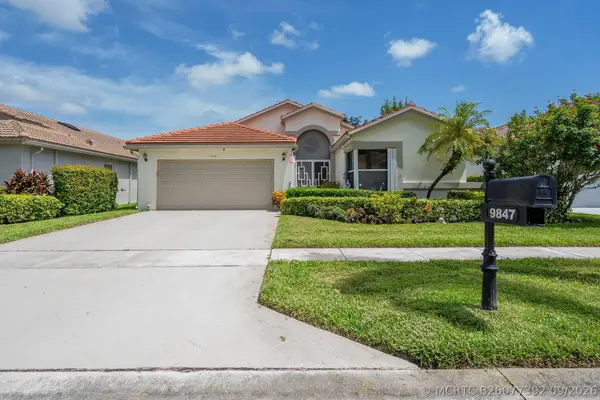 9847 Harbour Lake Circle, Boynton Beach, FL 33437