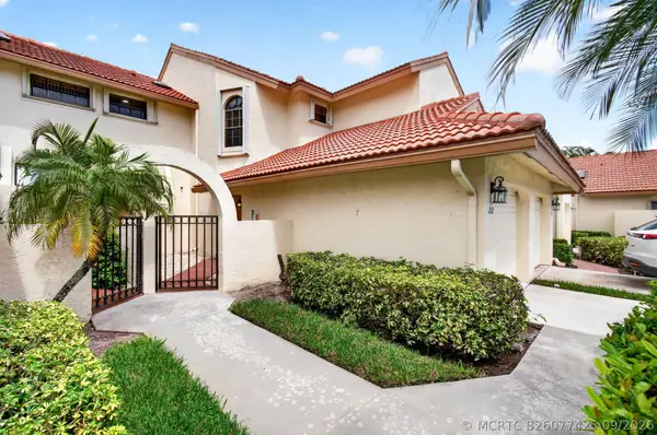 8320 Waterline Drive #202, Boynton Beach, FL 33472