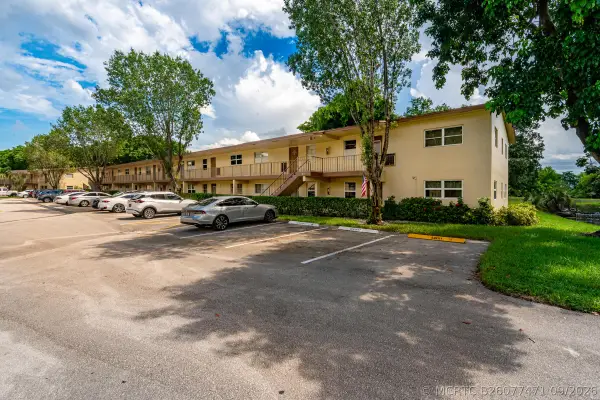 7610 NW 1st Street #205, Margate, FL 33063