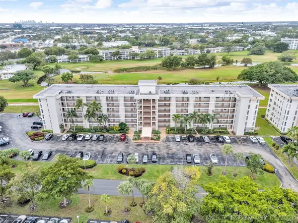 3001 S Course Drive #301, Pompano Beach, FL 33069