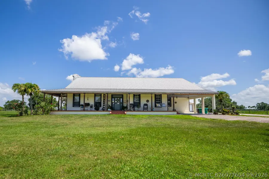 8661 E Center Street, Okeechobee, FL 34974 - #2