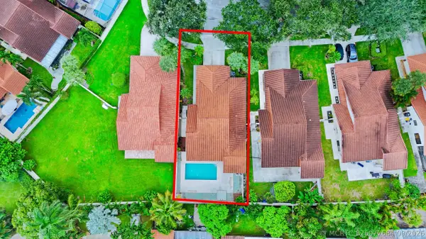 2845 Duquesne Circle, West Palm Beach, FL 33409