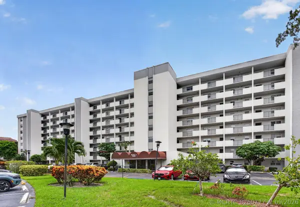 5860 NW 44th Street #510, Lauderhill, FL 33319
