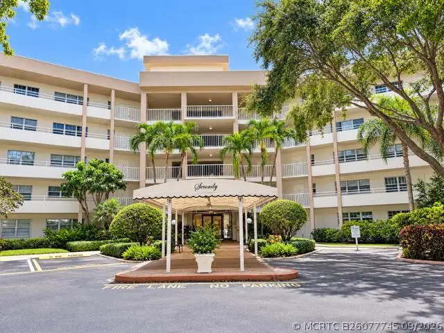 3800 Oaks Clubhouse Drive #Unit 211, Pompano Beach, FL 33069 - #2