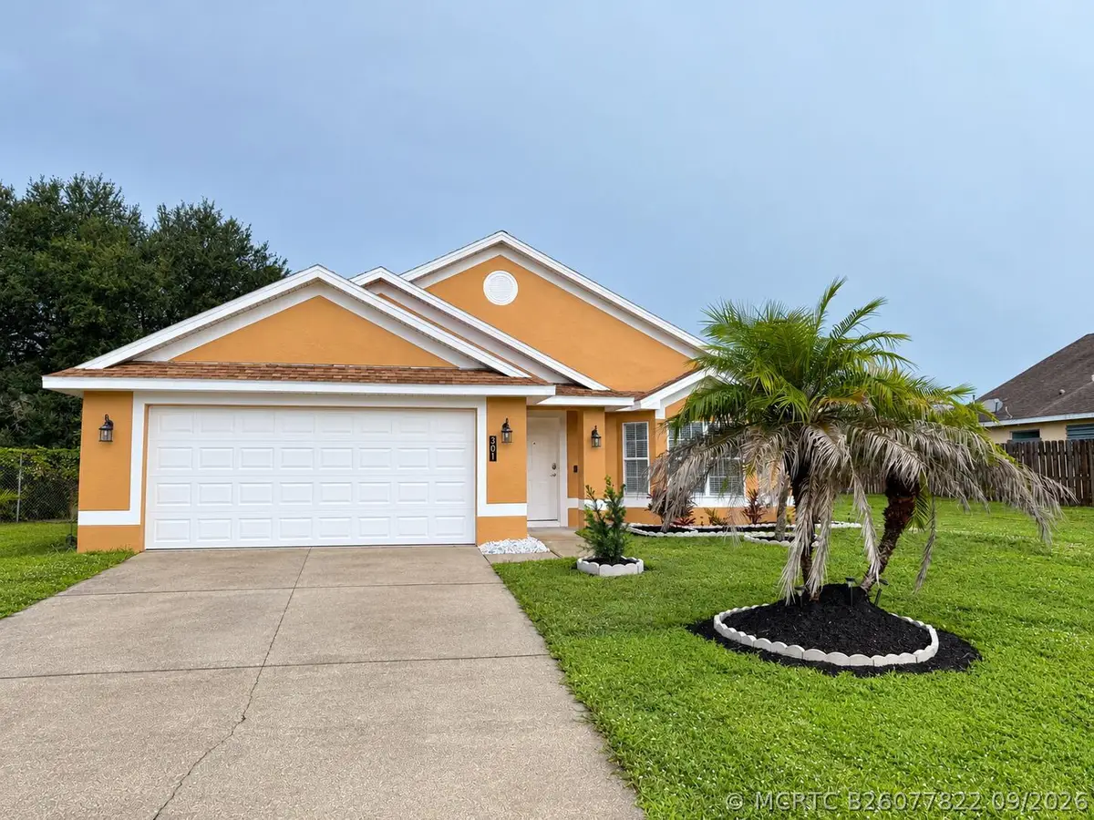 301 Bougainvillea Street Nw, Palm Bay, FL 32907 - #1
