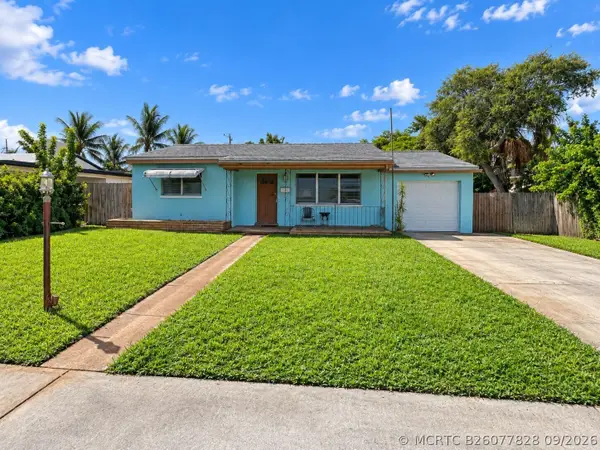 110 SE 3rd Avenue, Boynton Beach, FL 33435
