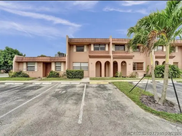 31 Seville Circle #2-49, Davie, FL 33324