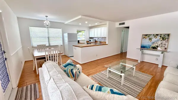114 Oakridge I #114, Deerfield Beach, FL 33442