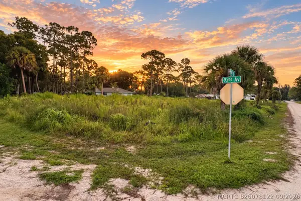 8106 92nd Avenue, Vero Beach, FL 32967