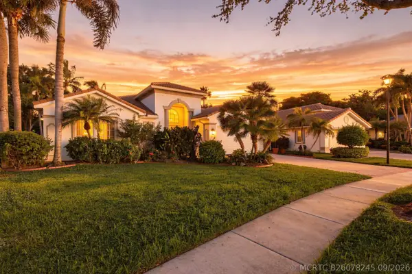 6812 Molakai Circle, Boynton Beach, FL 33437