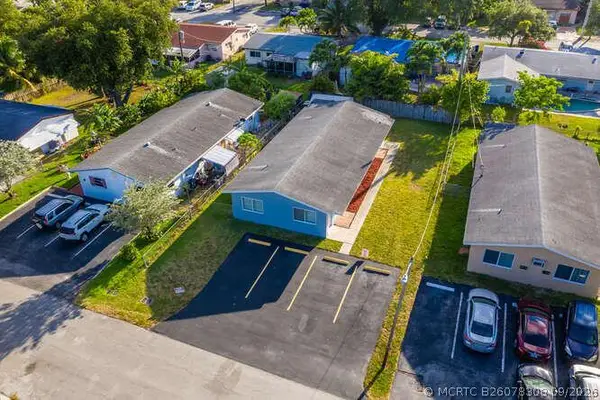 320 SW 10th Terrace, Hallandale Beach, FL 33009