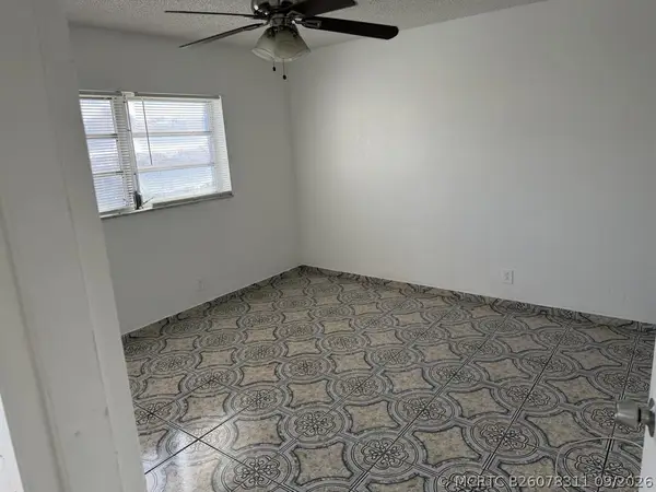 4101 NW 26th Street #260, Lauderhill, FL 33313