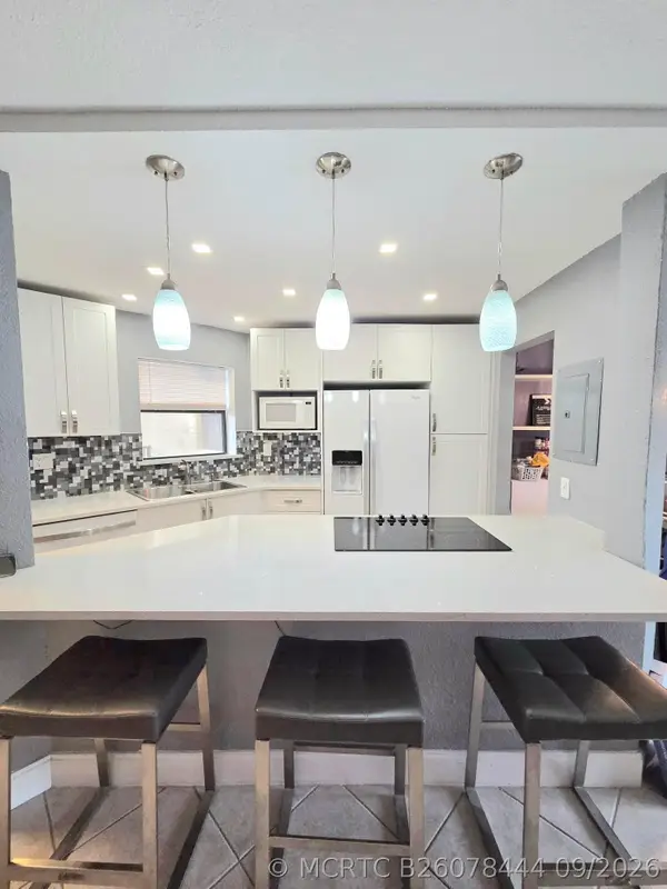 6655 W Broward Boulevard #203, Plantation, FL 33317
