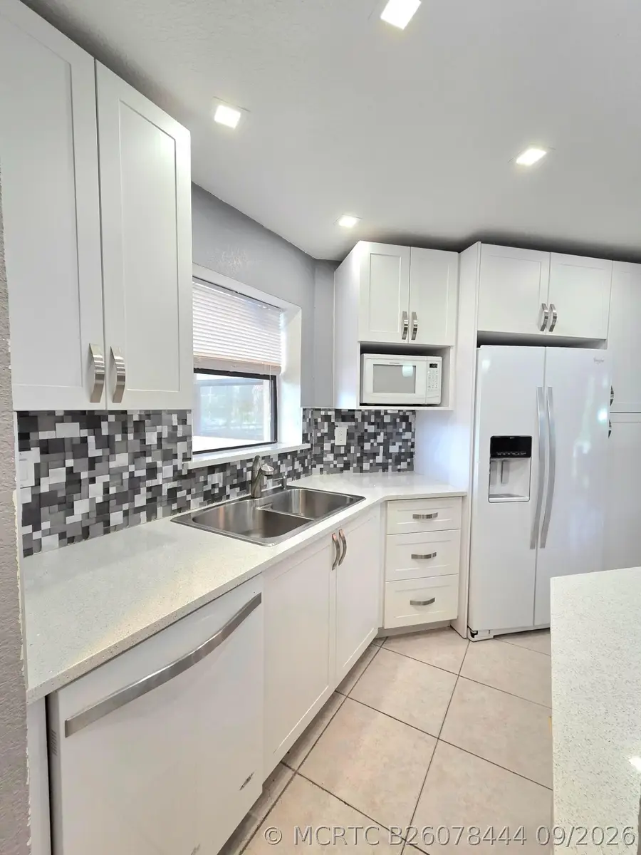 6655 W Broward Boulevard #203, Plantation, FL 33317 - #3