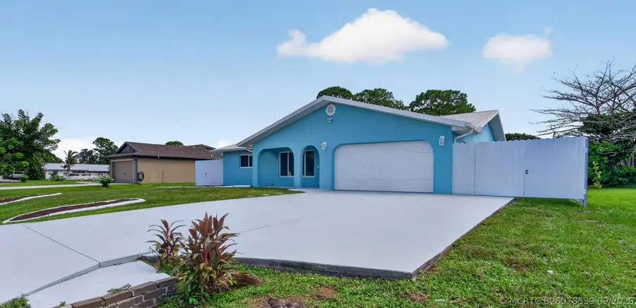 242 SE Duxbury Avenue, Port Saint Lucie, FL 34983 - #3
