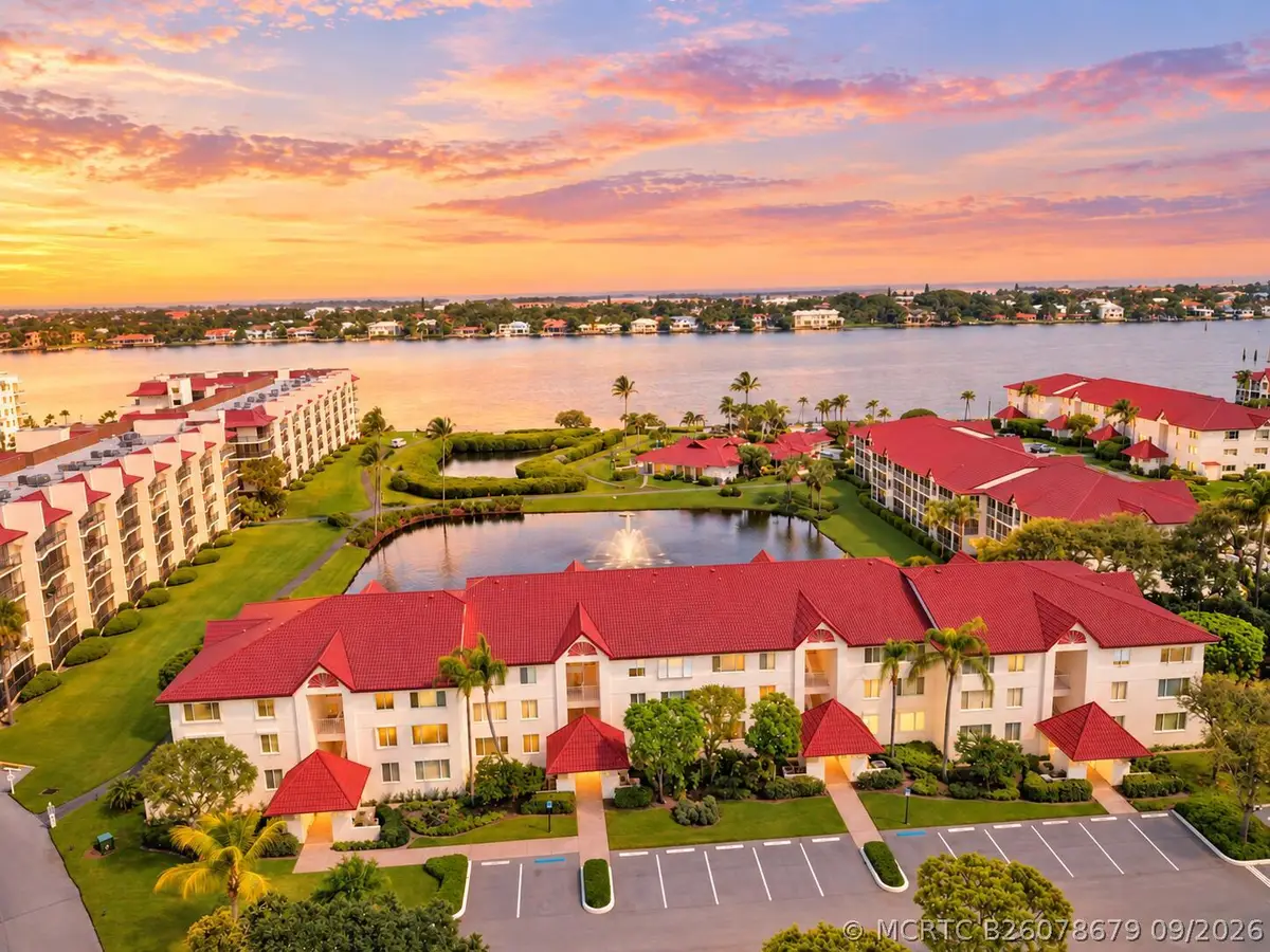 102 Half Moon Circle #F2, Hypoluxo, FL 33462 - #1