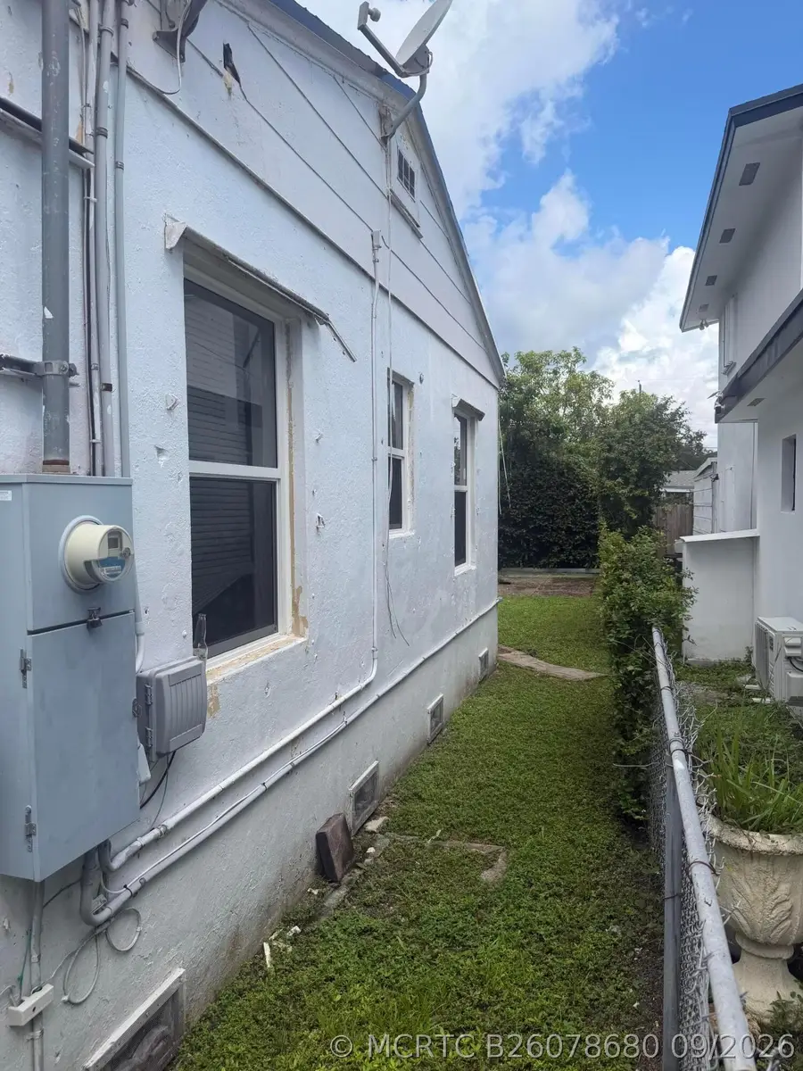 1419 NW 44th Street #1, Miami, FL 33142 - #3