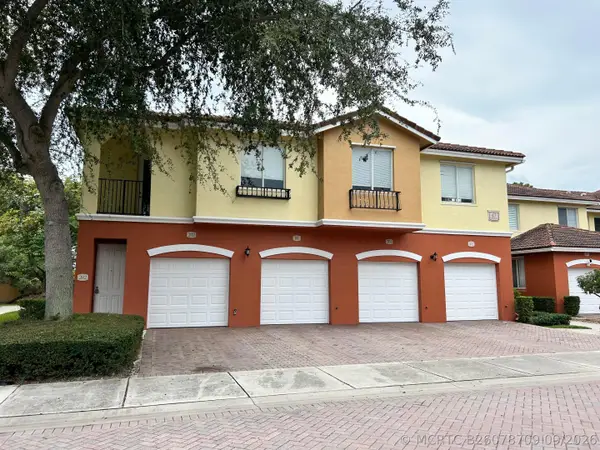 47 SE Sedona Circle #202, Stuart, FL 34994