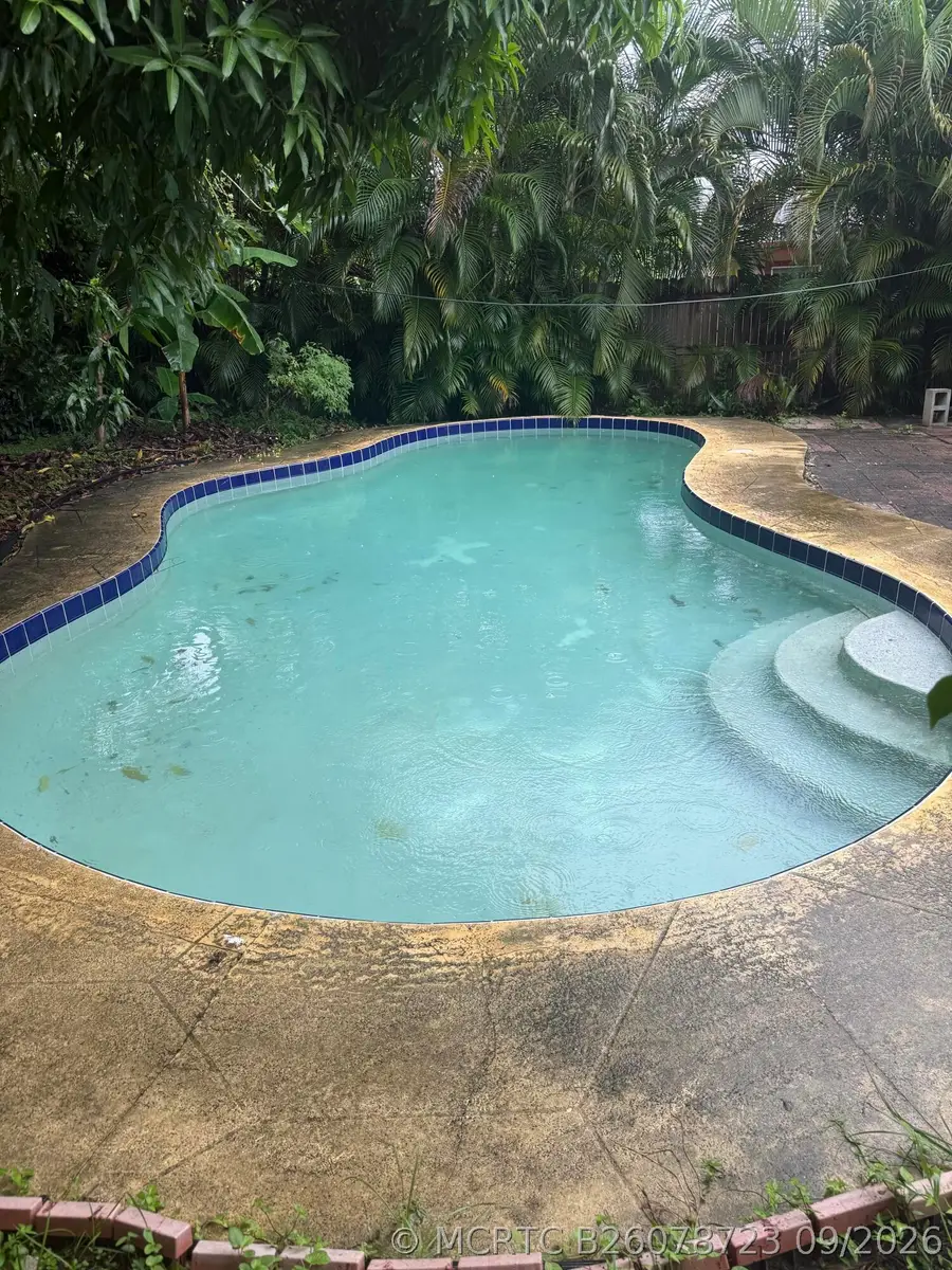 433 SW 10th Avenue, Boynton Beach, FL 33435 - #3