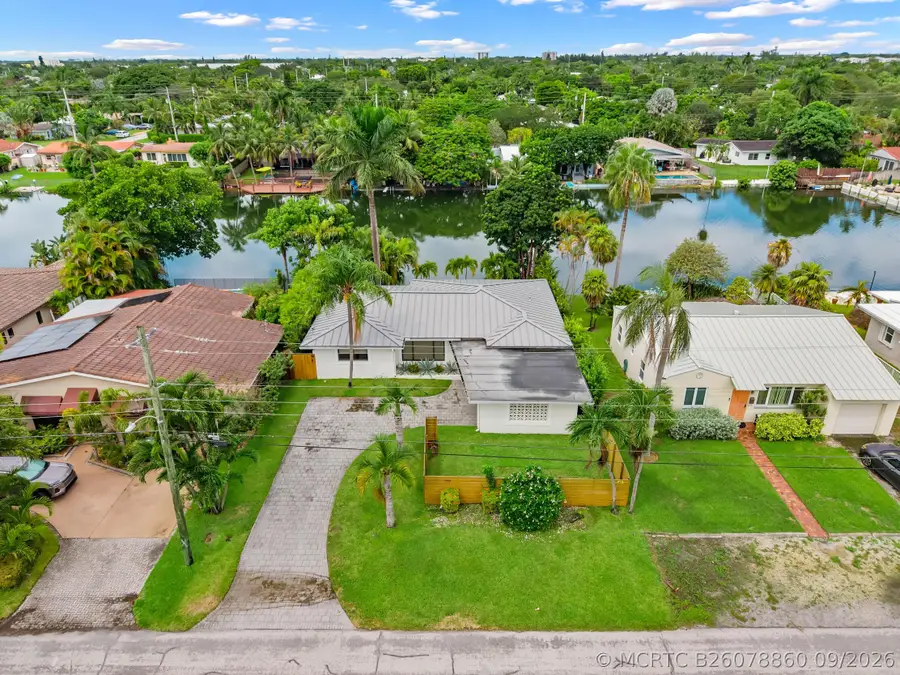1717 NE 20th Avenue, Fort Lauderdale, FL 33305 - #2