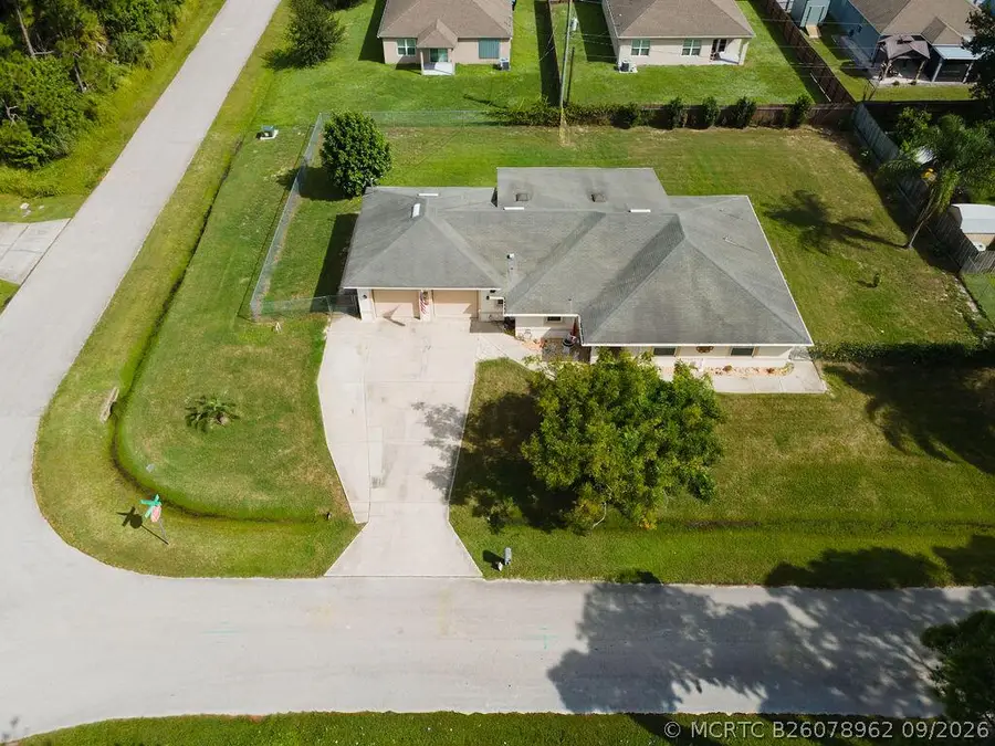 601 Antigua Street Ne, Palm Bay, FL 32907 - #2
