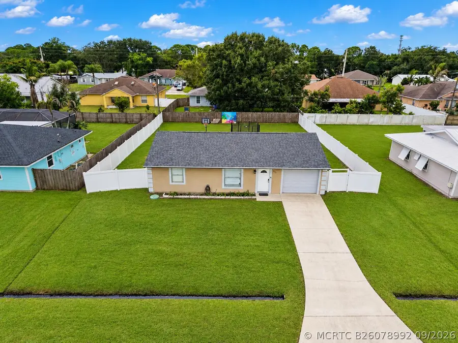 420 SW Parish Terrace, Port Saint Lucie, FL 34984 - #2