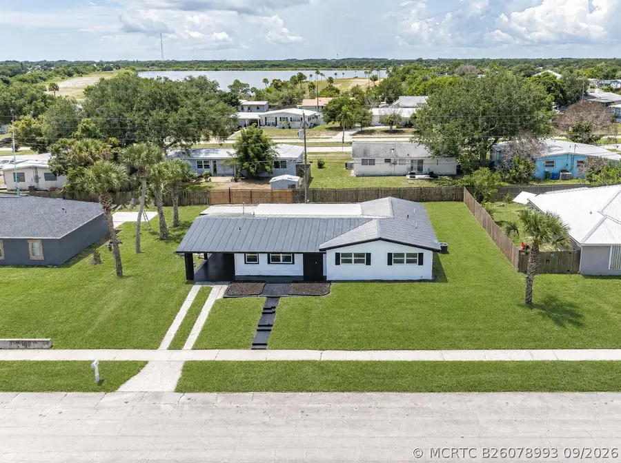 375 Manly Avenue, Sebastian, FL 32958 - #3