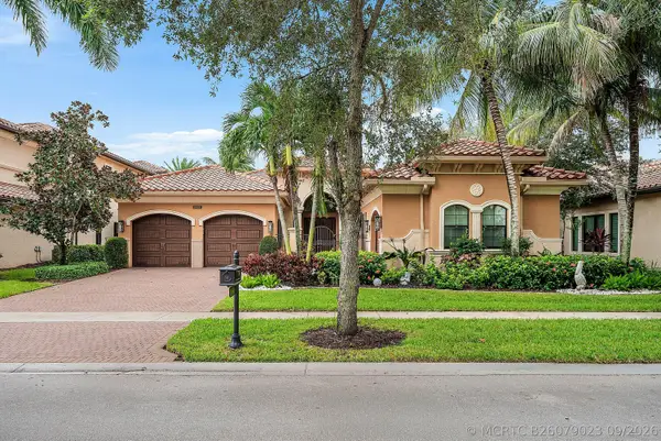 8478 Hawks Gully Avenue, Delray Beach, FL 33446