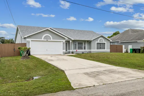 791 SW Hillsboro Circle, Port St Lucie, FL 34953