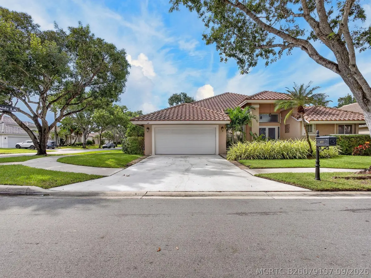 832 Waterview Drive, Weston, FL 33326 - #1