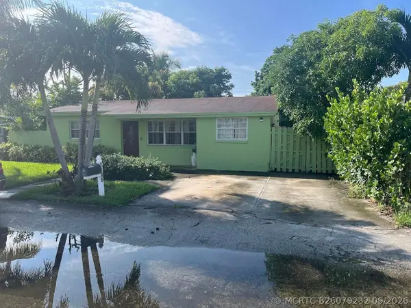 1306 Date Palm Drive, Lantana, FL 33462